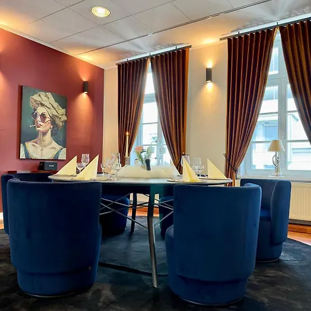 Luxus-loft Mit Sauna, Freistehende Badewanne, Balkon, Stellplatz