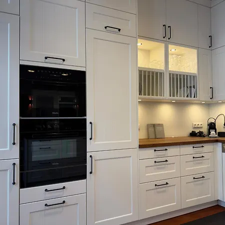 Luxus-loft Mit Sauna, Freistehende Badewanne, Balkon, Stellplatz Lägenhet