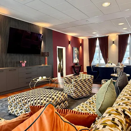 Luxus-loft Mit Sauna, Freistehende Badewanne, Balkon, Stellplatz