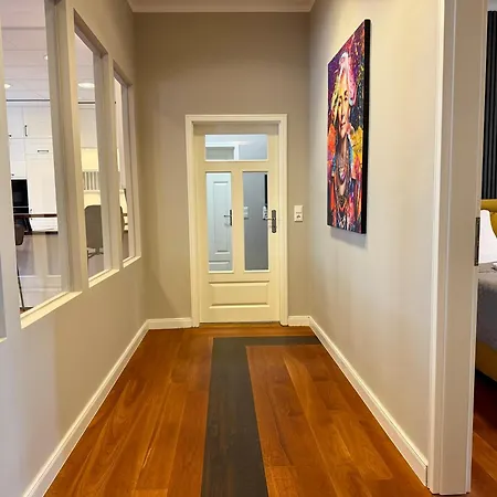 Luxus-loft Mit Sauna, Freistehende Badewanne, Balkon, Stellplatz Lägenhet Oldenburg