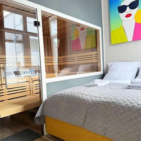 Lägenhet Luxus-loft Mit Sauna, Freistehende Badewanne, Balkon, Stellplatz *