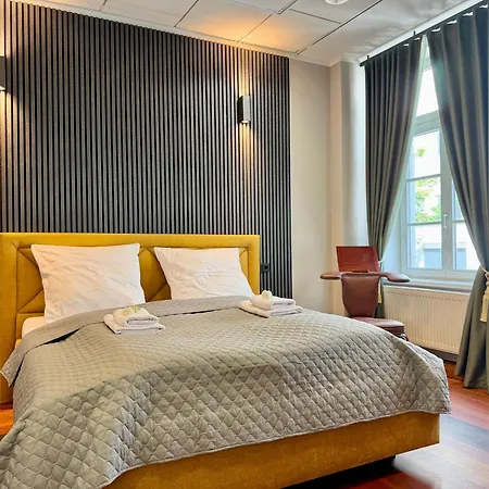 Luxus-loft Mit Sauna, Freistehende Badewanne, Balkon, Stellplatz * Oldenburg