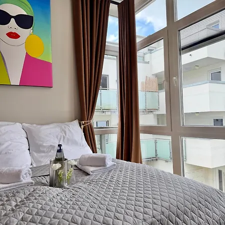 Lägenhet Luxus-loft Mit Sauna, Freistehende Badewanne, Balkon, Stellplatz Oldenburg
