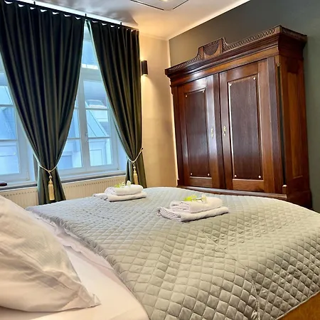 Lägenhet Luxus-loft Mit Sauna, Freistehende Badewanne, Balkon, Stellplatz