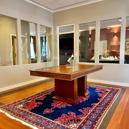Lägenhet Luxus-loft Mit Sauna, Freistehende Badewanne, Balkon, Stellplatz Oldenburg