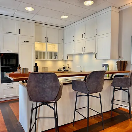 Lägenhet Luxus-loft Mit Sauna, Freistehende Badewanne, Balkon, Stellplatz Oldenburg