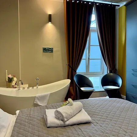 Lägenhet Luxus-loft Mit Sauna, Freistehende Badewanne, Balkon, Stellplatz Oldenburg